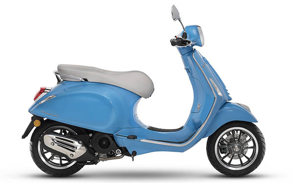 VESPA PRIMAVERA 50cc - Moped vs Scooter – What’s The Difference?