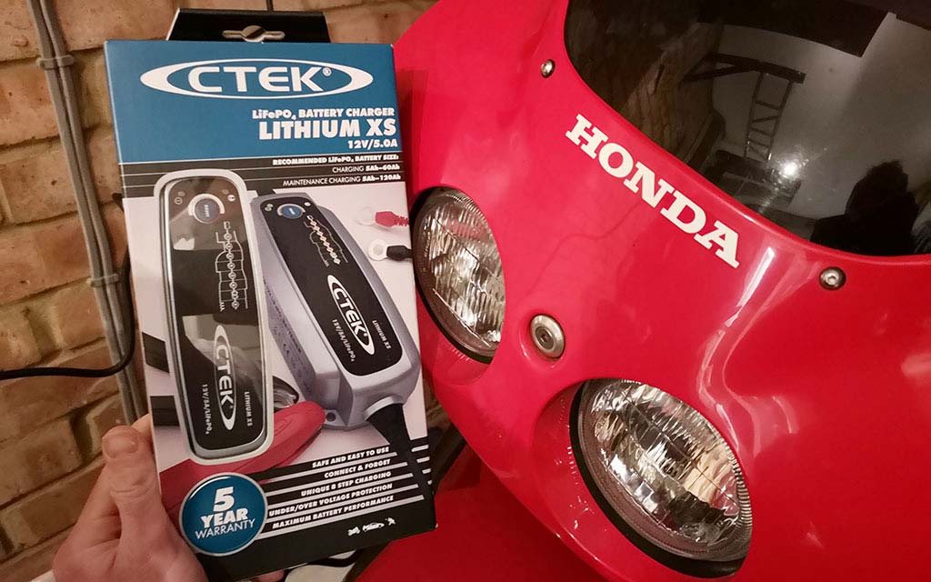 best lithium motorcycle battery charger - The Best Lithium Motorcycle Battery Charger